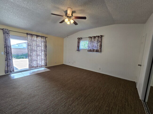 Building Photo - 3559 Spice St