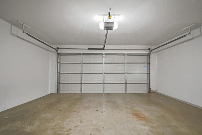 Building Photo - 3627 56th St