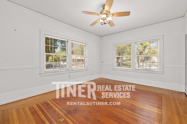 Building Photo - 4201 53rd St