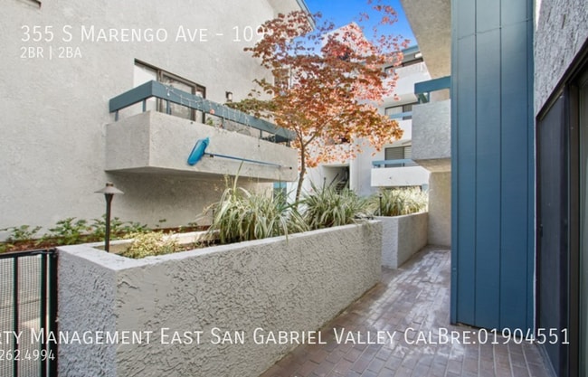 Building Photo - 355 S Marengo Ave