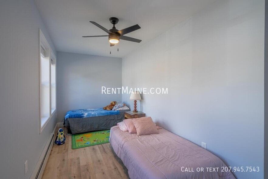 Building Photo - 21 Wildwood Dr