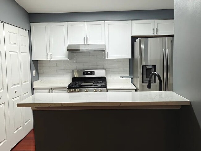 Building Photo - 1424 Keys Crossing Dr NE