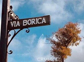 Building Photo - 3006 Vía Borica