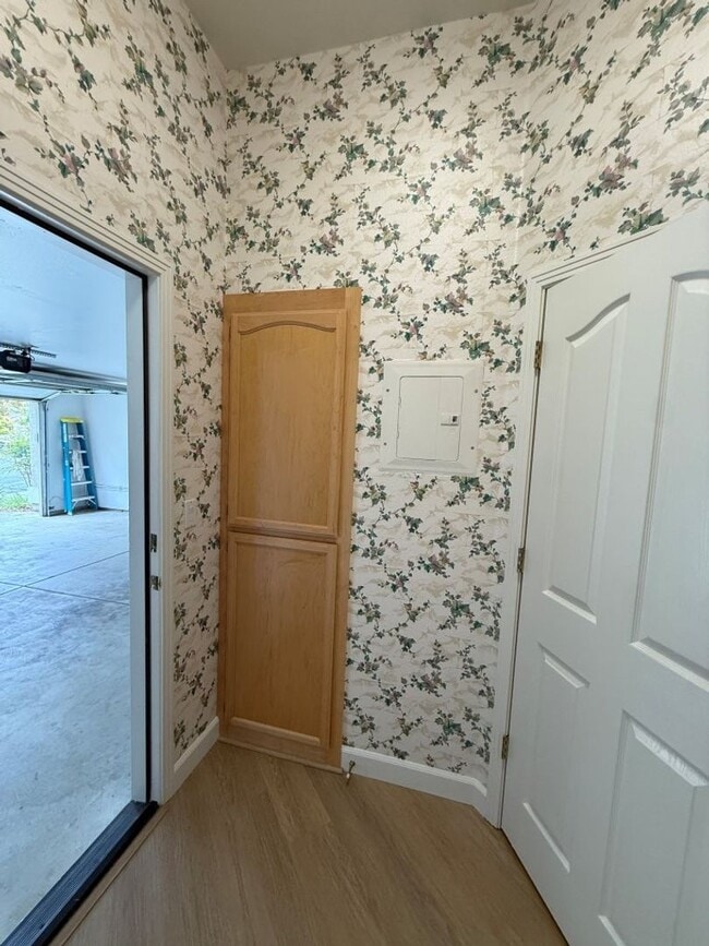 Building Photo - Gated Unique Remodeled 3 Bedroom w/ Golf Course Views in Rancho Solano