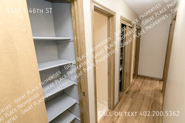 Building Photo - 4311 S 46th St