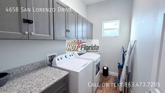 Building Photo - 4658 San Lorenzo Dr