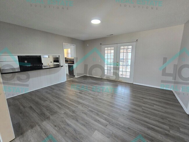 Building Photo - 3606 Oakhurst Dr