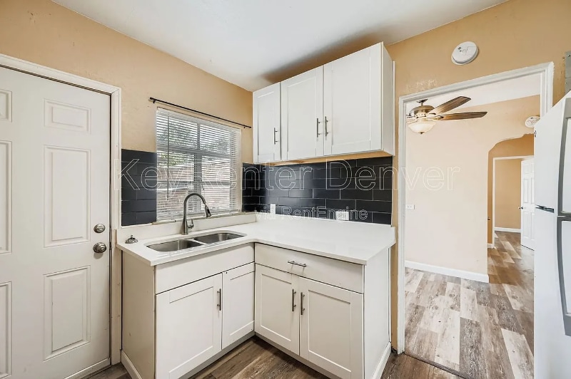 Building Photo - 4825 W 14th Ave