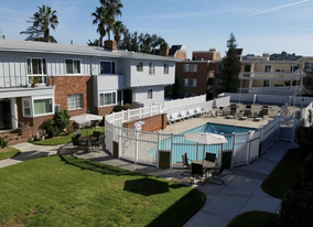 Building Photo - Los Feliz Arms