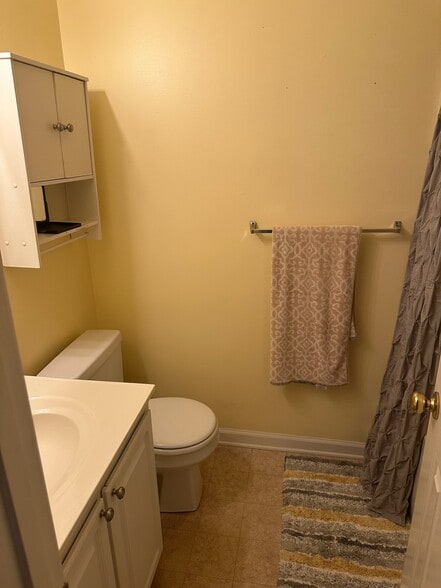 Building Photo - 3721 Merestone Dr