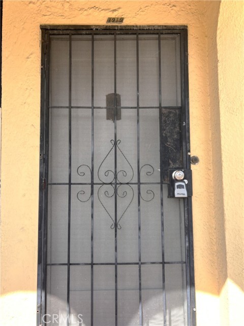 Building Photo - 3919 Walton Ave