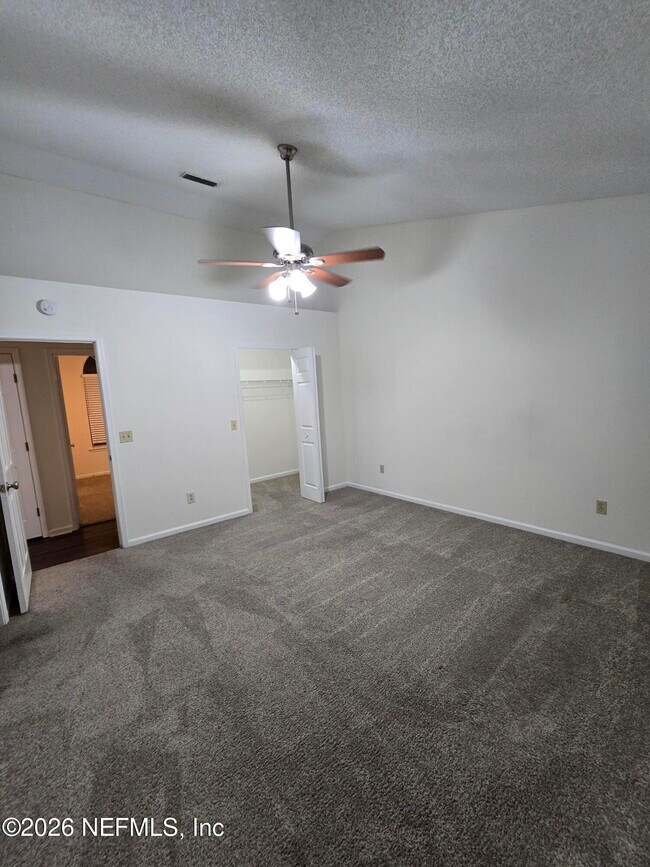 Building Photo - 9150 Camshire Dr