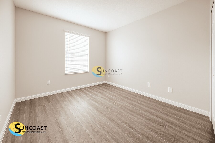 Building Photo - 617 Century 21 Dr