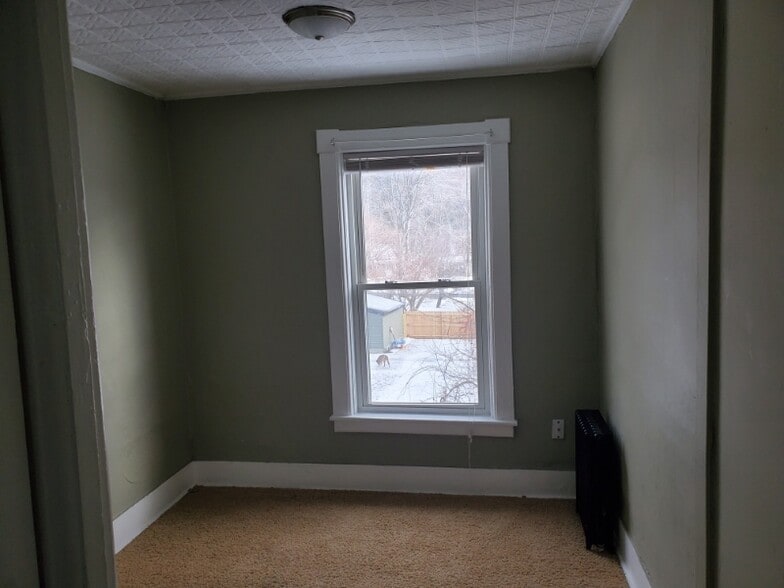 Building Photo - 68 South St