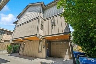 Building Photo - 2 bedroom in Seattle WA 98103