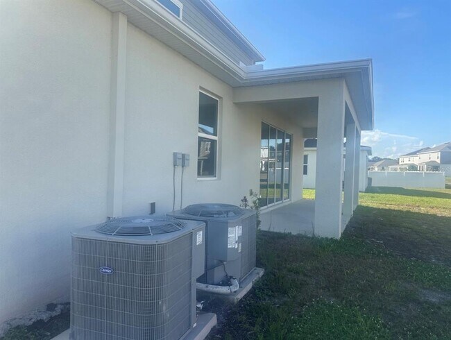 Building Photo - 2759 Slash Wy