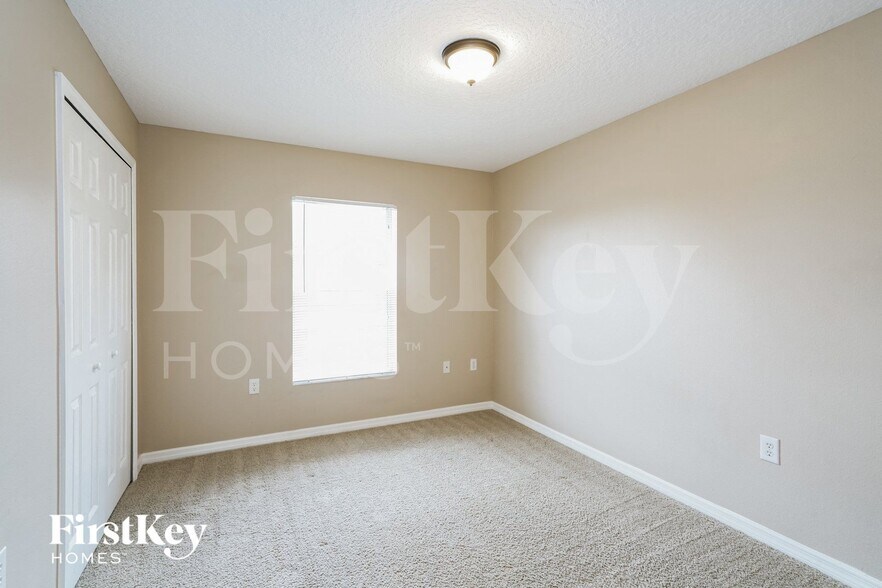 Building Photo - 1104 Old Mossy Ct