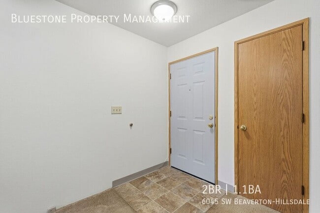 Building Photo - 6045 SW Beaverton-Hillsdale-