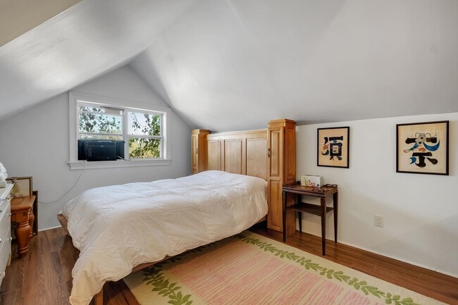 Building Photo - 1344 Terrace St