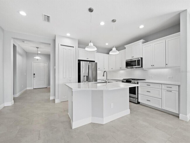 Building Photo - 2878 Butterfly Jasmine Trail