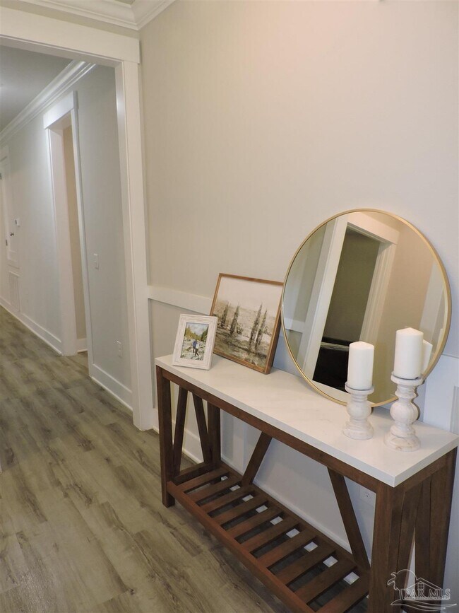 Building Photo - 8823 Airway Dr