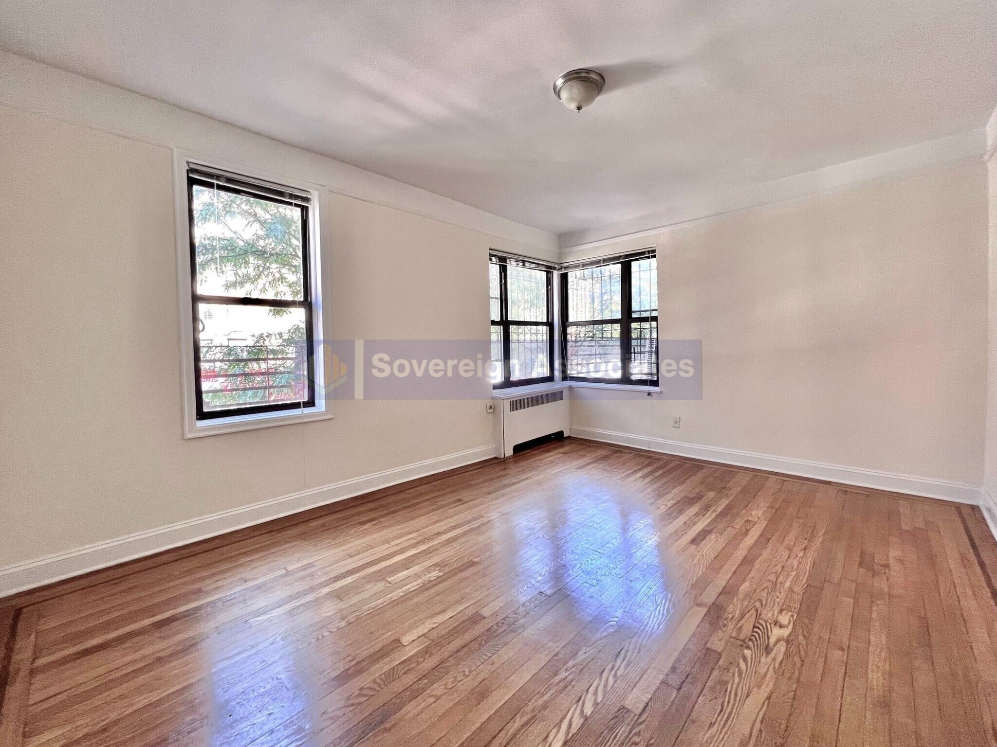 Building Photo - 615 W 172nd St