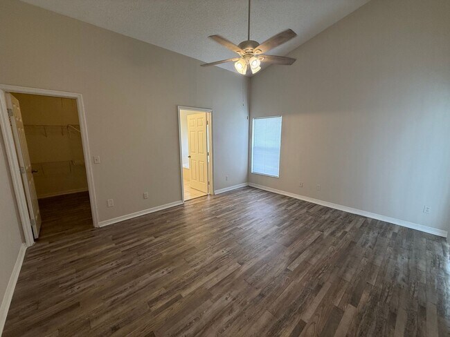 Building Photo - 12464 Castlemain Trail