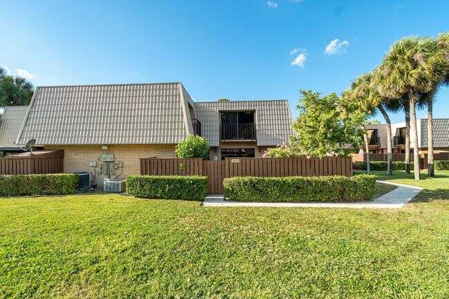 Building Photo - 5823 58th Way