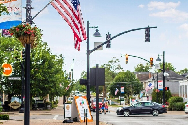 Building Photo - 1474 Dogwood Lp