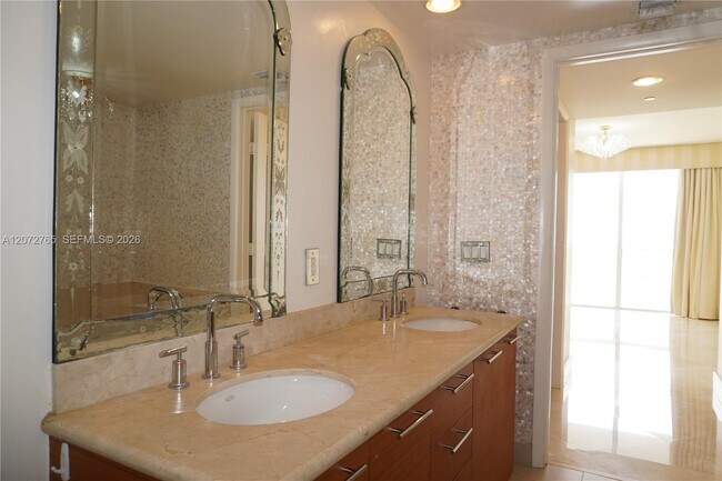 Building Photo - 50 Biscayne Blvd