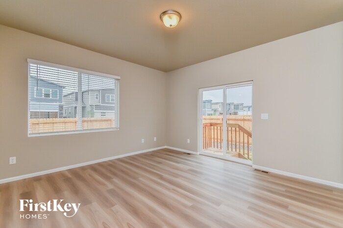 Building Photo - 11179 Murrelet Dr