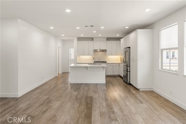 Building Photo - 421 Maravilla Ln
