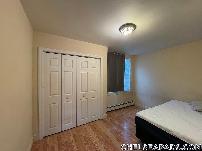 Building Photo - 4 Lafayette Ave