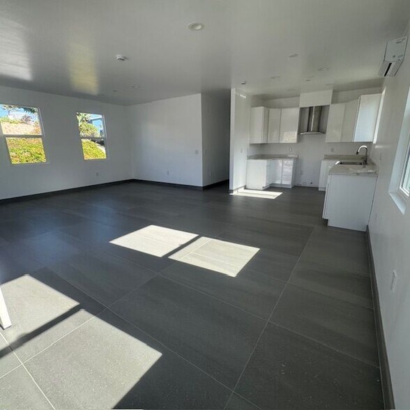 Building Photo - 2788 Vista Way