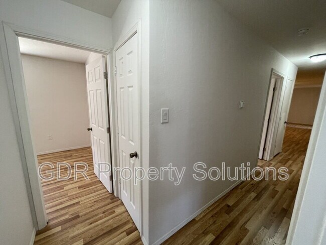 Building Photo - 2240 Stoner St SW