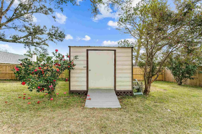 Building Photo - 4917 Alvin Dr