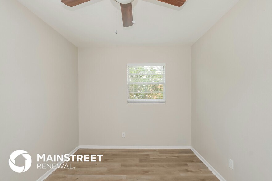 Building Photo - 5205 S 84th St