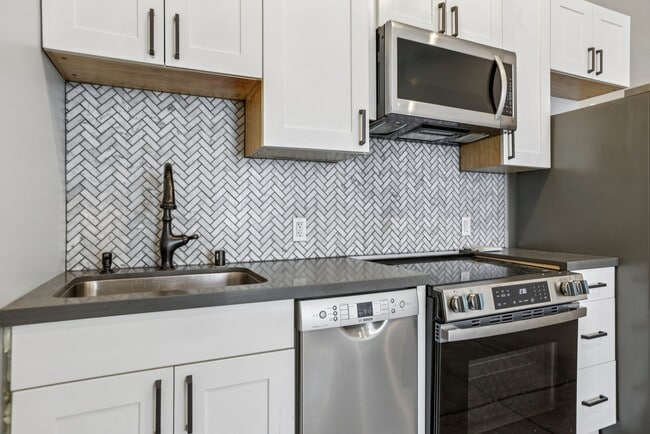5608-5610 Kitchen - 5612 Martin Luther King Jr Way