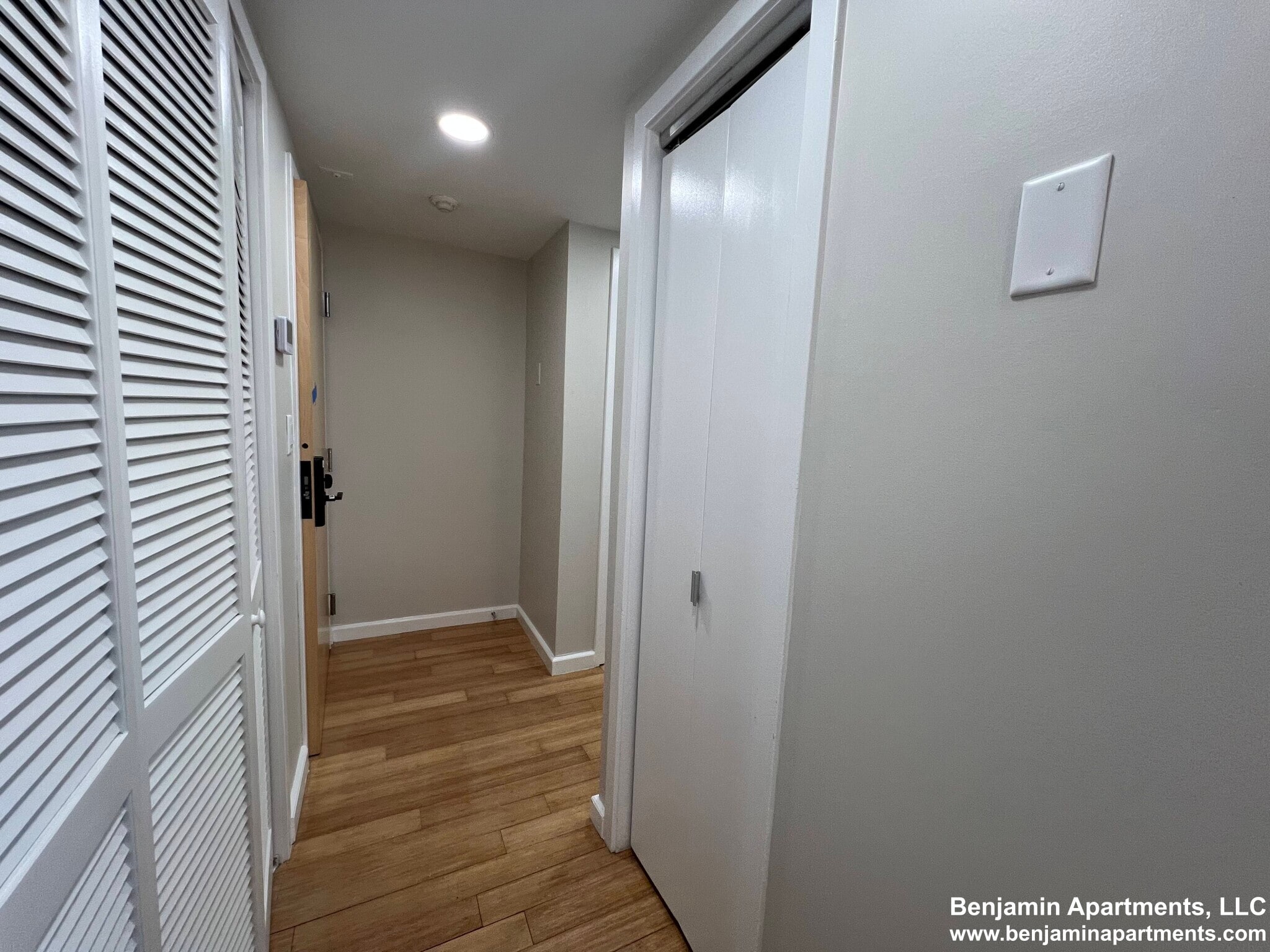 Building Photo - 1601 Washington St