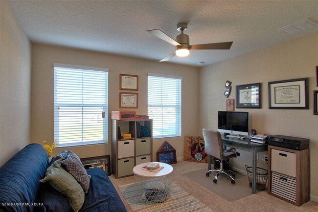 Building Photo - 953 Musgrass Cir