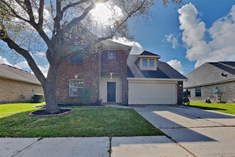 Building Photo - Dorsey Lane, Pearland, TX 77584 - 3 BR 2 BA single-family home