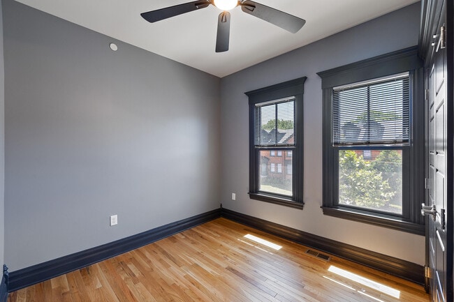 Building Photo - 4004 Porter St