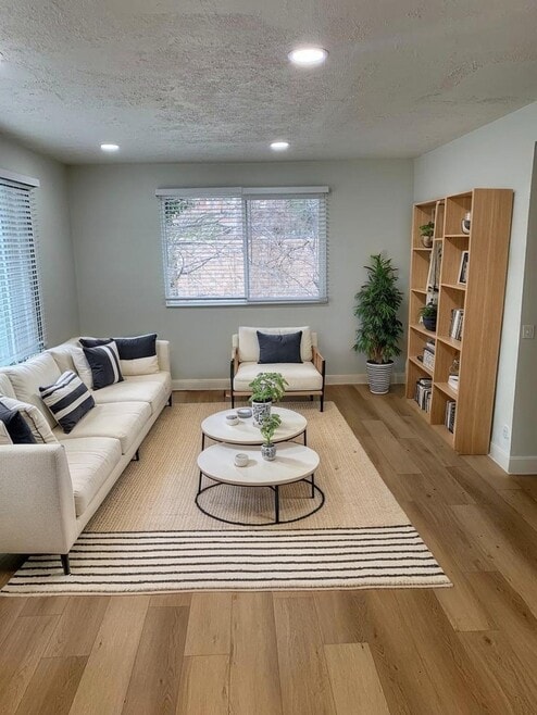 Building Photo - 123 S McClelland St