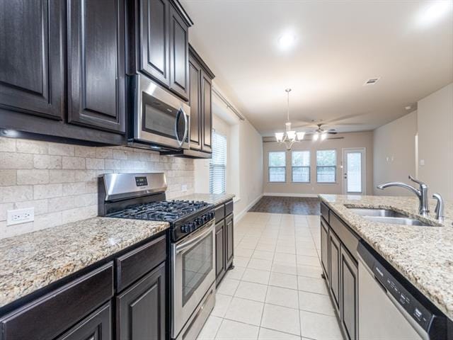 Building Photo - 710 Teakwood Dr