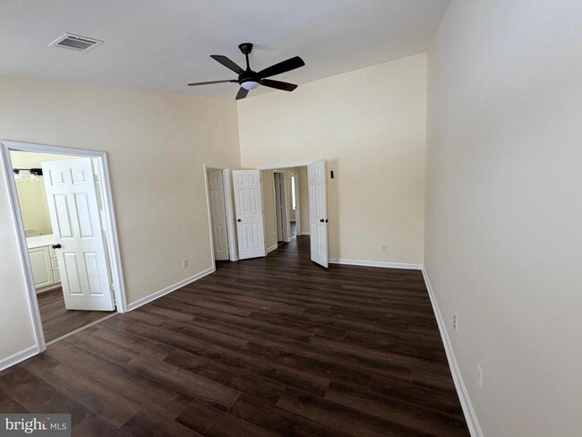 Building Photo - 14120 Silver Teal Way