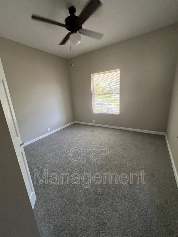 Building Photo - 5318 Quincy St
