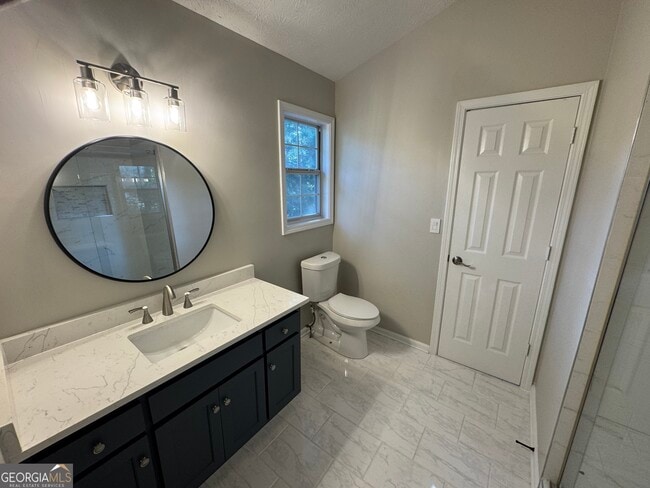 Building Photo - 2080 Racquet Club Cir NW