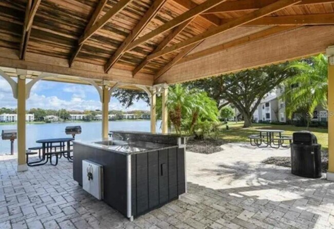 Building Photo - 1057 S Hiawassee Rd