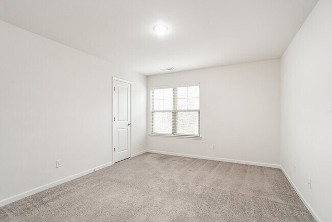 Building Photo - 4310 Drifter Dr