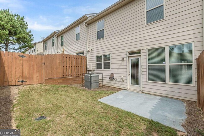 Building Photo - 5725 Radford Loop